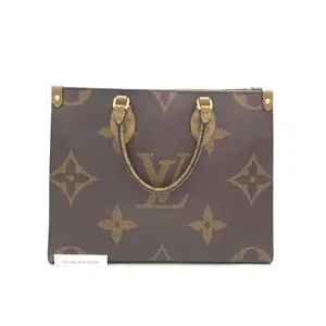 Pre-owned Louis Vuitton canvas Shoulder Bags on the go medium