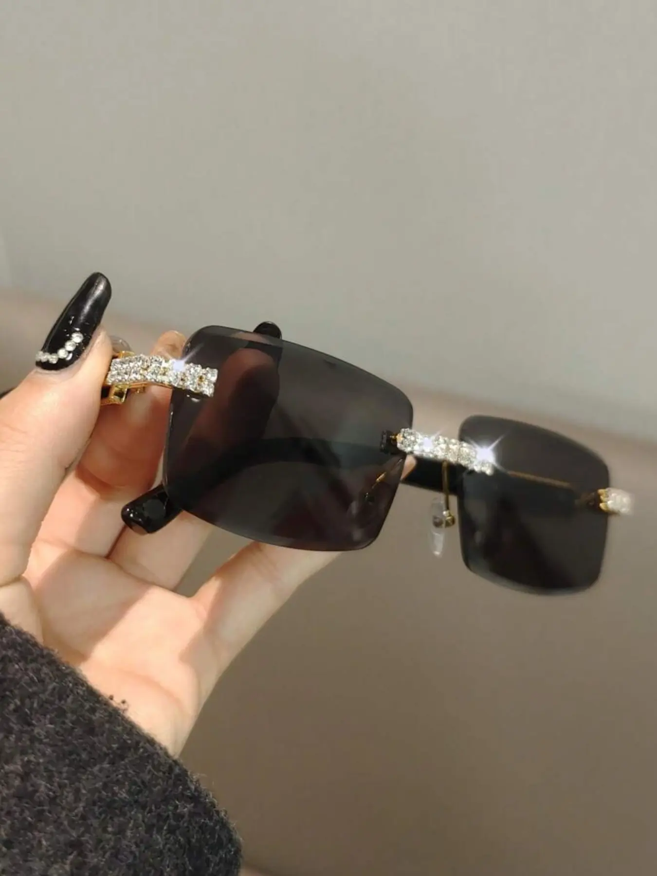 1pcs  Rhinestone  3D CNC cutting Diamond Lens Rectangular Frameless Rimless Sunglasses, Rimless Outdoor Shades, Fashion Shades, Fashion Eyewear, Fashion Accessory for Driving & Beach Travel, All Seasons Wear