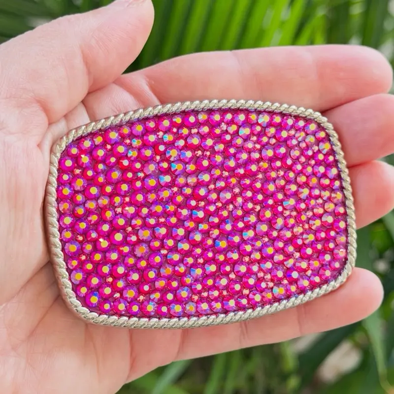 Rhinestone belt buckle