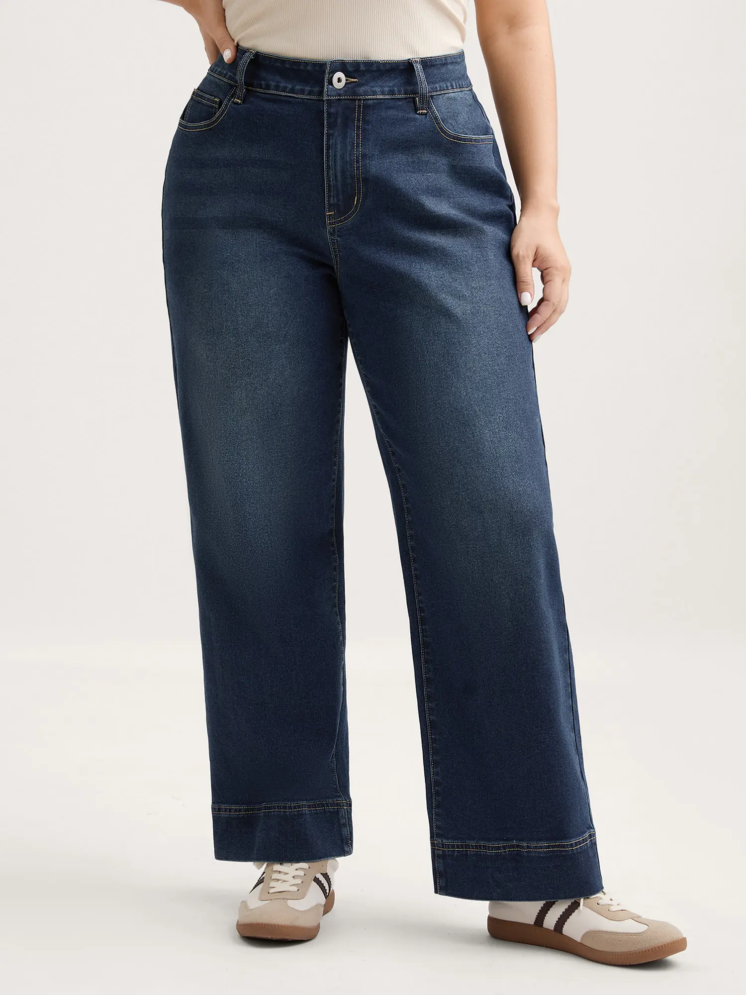 BloomChic Plus Size Retro Straight-Leg Jeans in Dark Wash Stretch Denim, Casual Curvy Fit with Below-Ankle Zipper, Casual Jeans, Denim Trousers, Plus Size Clothes, Pants, Pocket, Bottom, Casual Wear