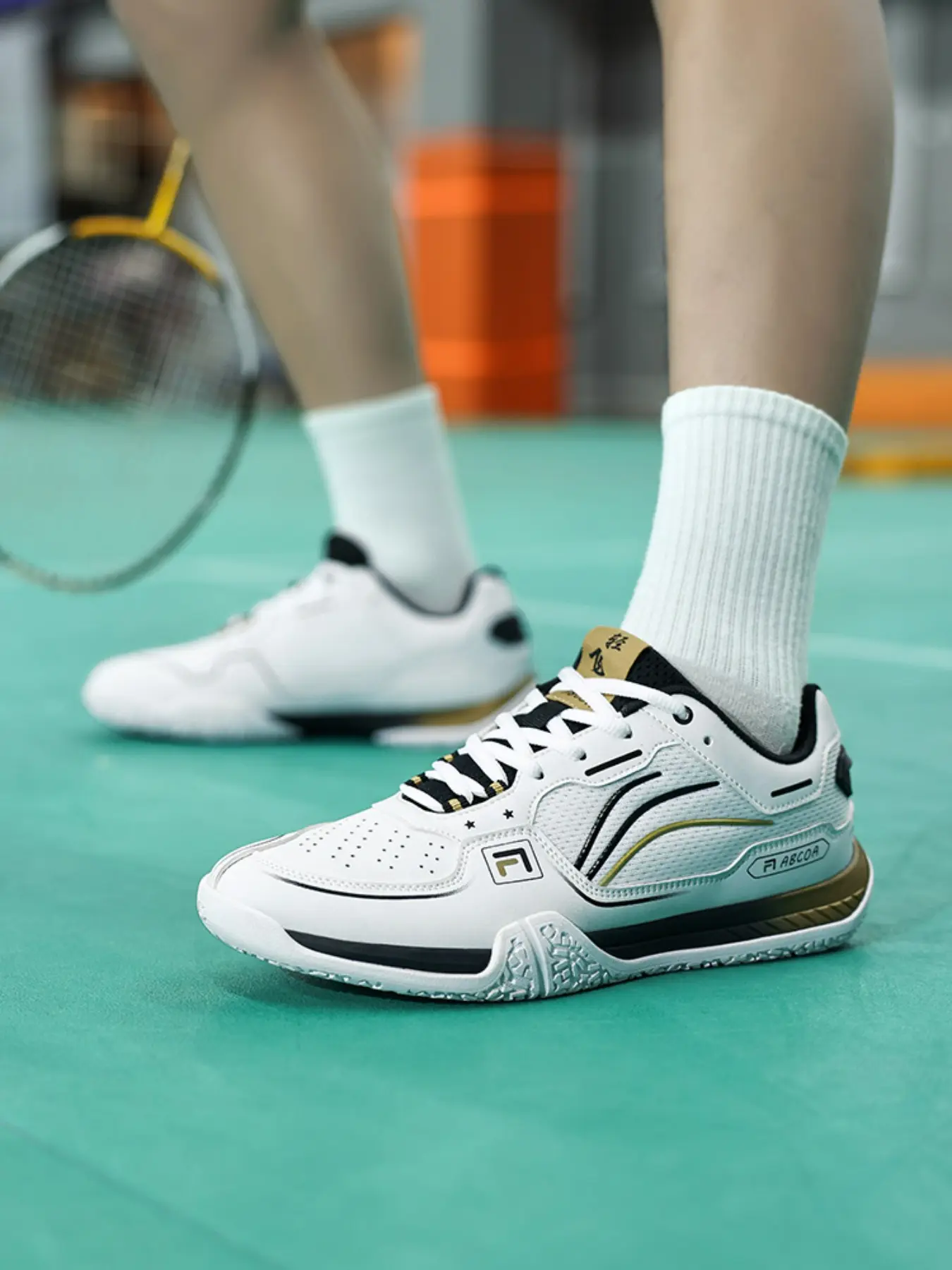 Men's Badminton Shoes, Comfortable Sportswear, Shock Absorption Design, Lightweight Durable, Indoor Outdoor, Fashionable All-Season Style