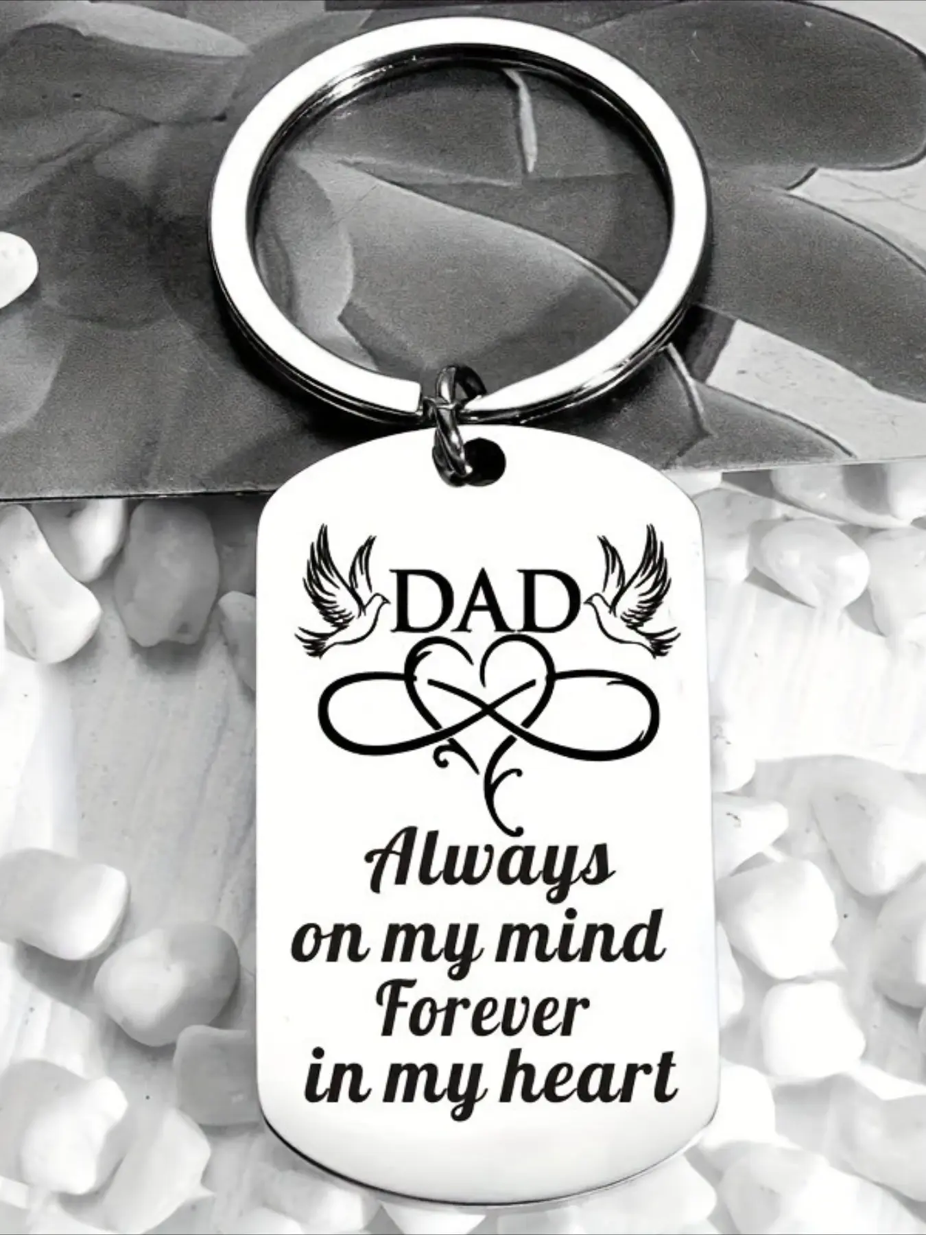 One piece, Father Memorial Gift - Condolence Gift in Memory of Dad, Father Memorial Keychain, Holiday Party Gift in Memory of Dad, Holiday Party Accessories, Gothic Cross Keychain, Pendant Keychain, Stainless Steel Keychain, Keyrings for Keys