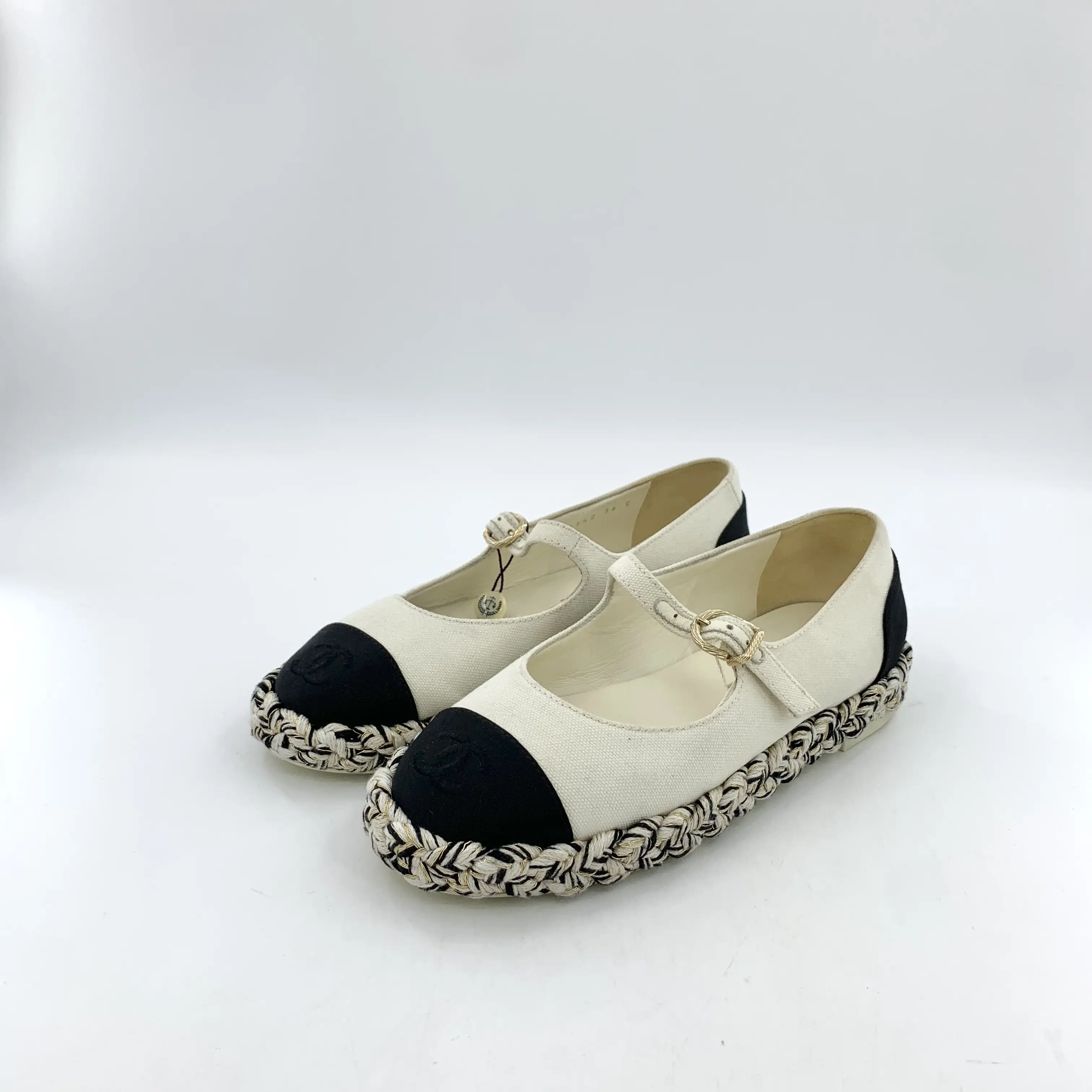 RDLTS- Chanel Colorblock CC Mary Jane Flats Size US 6