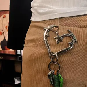 Heartbreaker Gothic Heart Keychain - Heavy Duty Zinc Alloy Carabiner for Keys & Bags