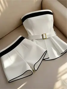 Elegant Minimalist Slim black and white color-block women's shorts set, suitable for daily office commuting and evening dating outfits, Office Wear, Womenswear