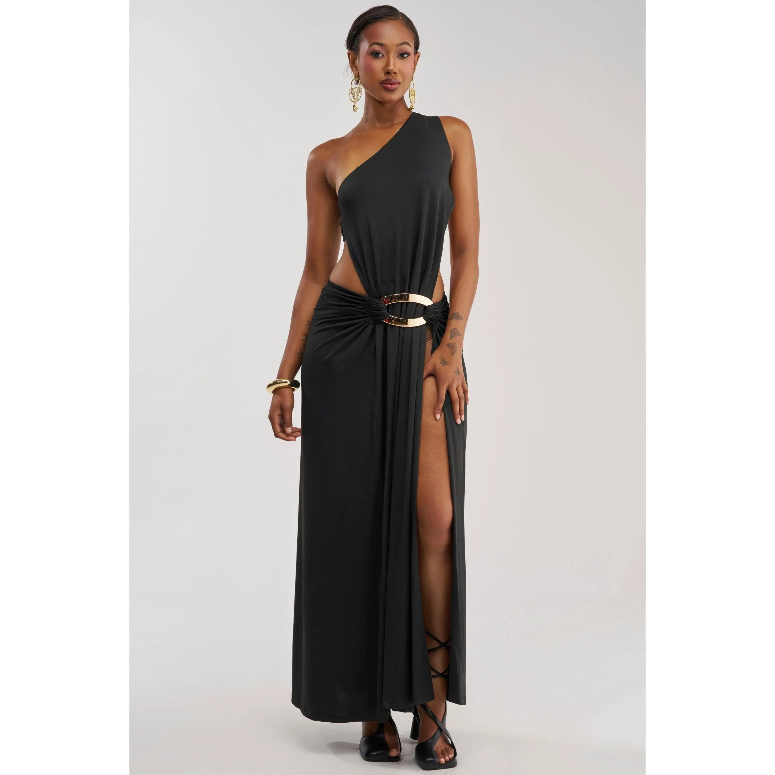 HEARTBREAKER ONE SHOULDER MAXI DRESS IN BLACK