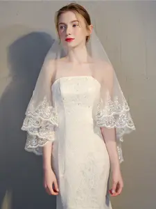 Stylish Wedding Veil, Exquisite Sequined Lace Short Veil for Photo Studios, Elegant Wedding Headpiece, Perfect for Special Occasions, Wedding Veils for Brides