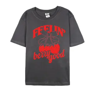 Berry and bow T-shirt,perfectly captures a berry-inspired good mood.