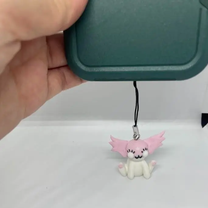Mewgenics Whimsical Cute Small Size Unisex Marshmallow Keychain, Fashion Costume Jewelry Accessory for Phones