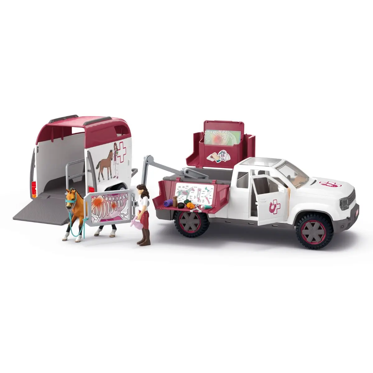 Mobile vet with trailer