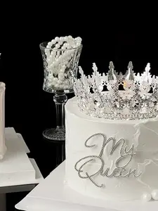 Crown Design Cake Topper, 1 Count Elegant Rhinestone Crown Cake Decoration, Wedding Cake Toppers, Cake Decorations for Birthday Party Wedding Baby Shower, Ornaments