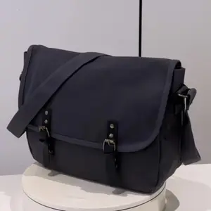 Men's Casual Nylon Crossbody Bag, Fashion Multi-Functional Messenger Bag, Large Capacity, Ideal for Daily Use, Travel, School, Outdoor Sports, Multifunctional Portable Bag