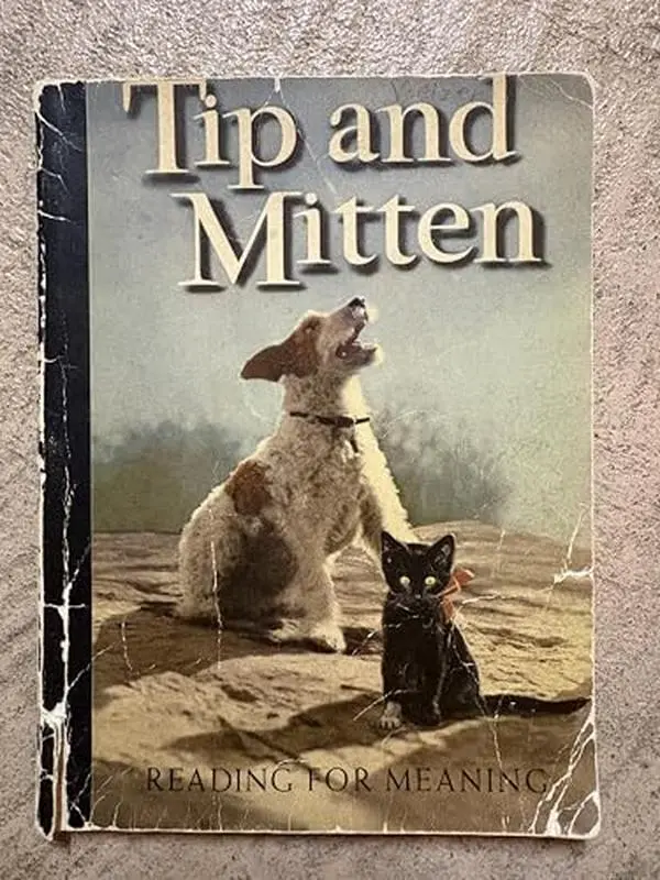 USED Book - Tip and Mitten (Reading For Meaning) by Paul McKee (Paperback) - english