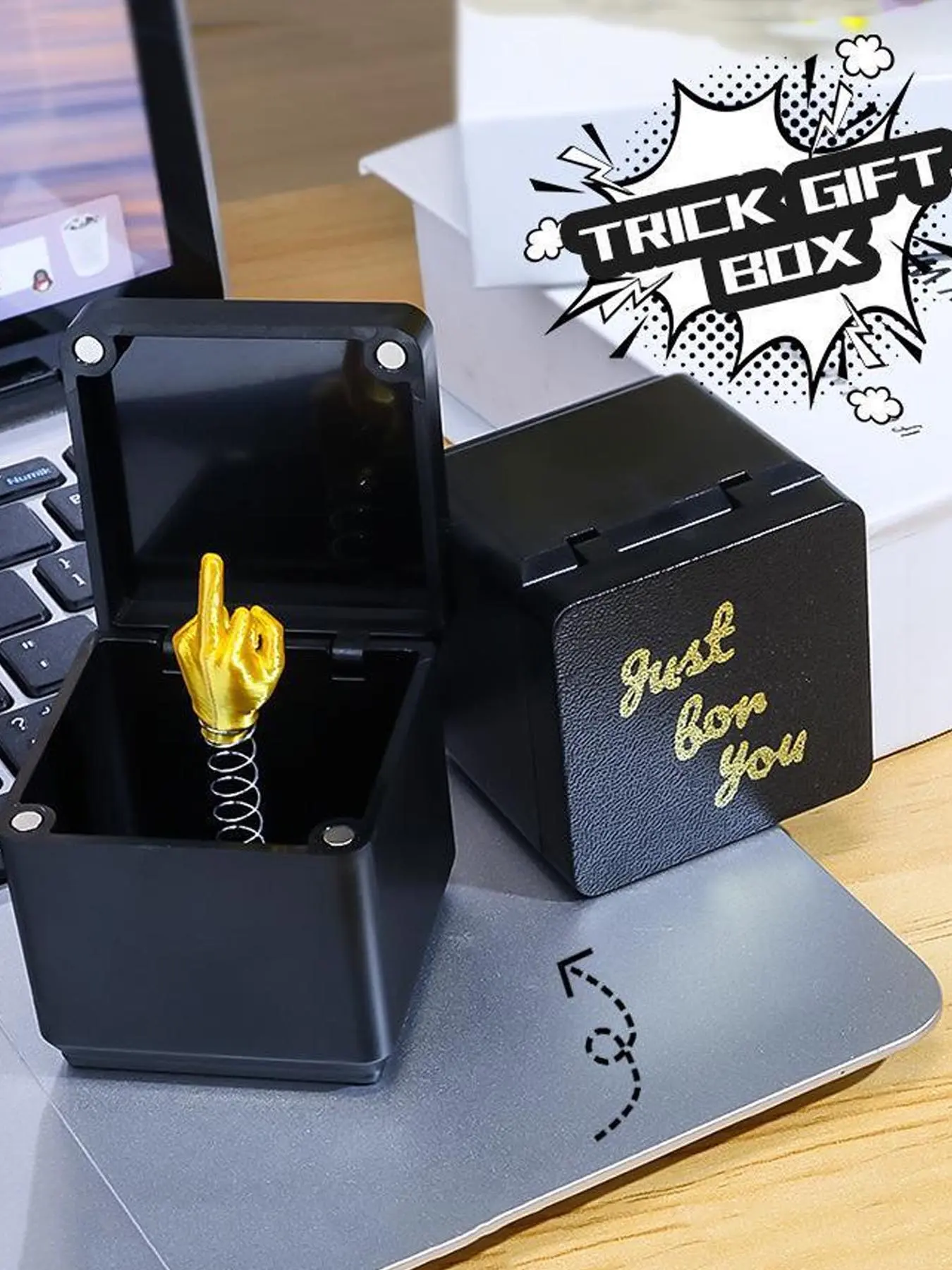 Mother's Day Gift 1pc Funny Novelty Middle Finger In A Box Surprise Gift Box, A Fun and Quirky Middle Finger Toy, A Prank Surprise Gift for Family and Friends, Perfect for Holiday Parties, Birthday, Prank Gag Gift, Prank Gifts