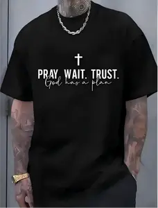 Men's Black Streetwear T-Shirt Bold Pray Wait Trust God Has a Plan Print with Cross Design Short Sleeve Casual Summer Tee, Religious Message Shirt