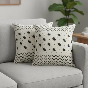 360 Stand 20 in. White Chevron Home Decorative Cushions - Set of 2, HomeRoots 588360 Throw Pillows, Home Decorative Cushion