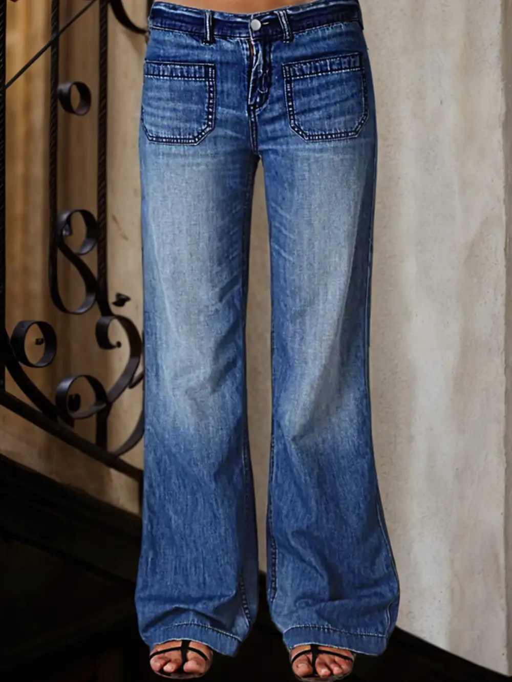 Women Low Rise Vintage Flare Jeans, Contrast Stitch Patch Front Pockets Bootcut Denim Pants Retro Washed Long Jeans
