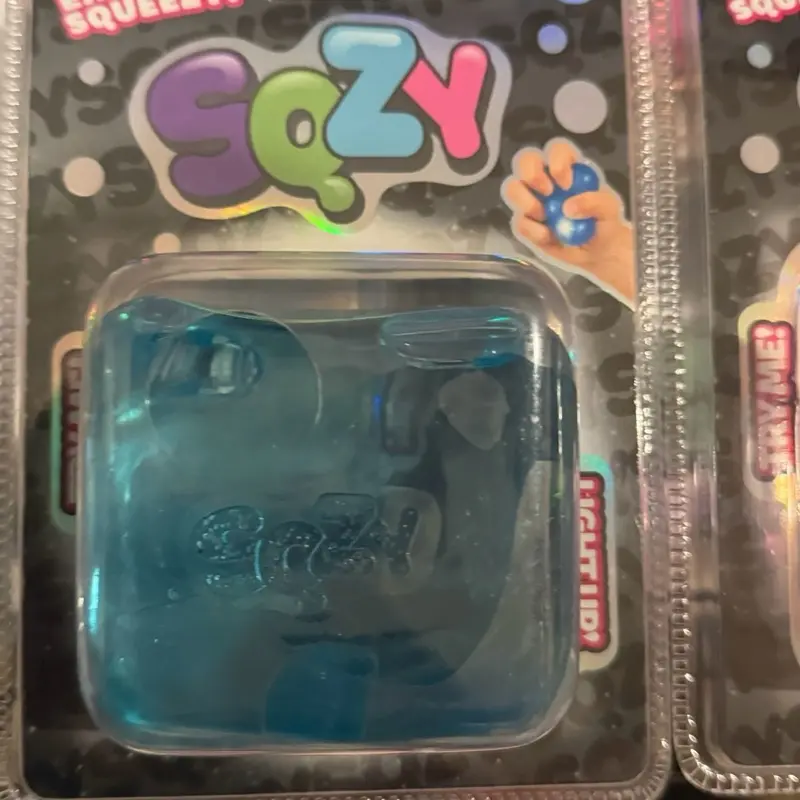 Sqzy Light Up Jumbo Squishy Cube