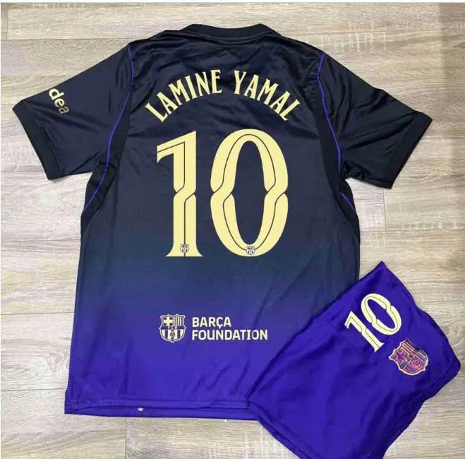 Unisex Purple & Black Soccer Jersey Set 2026/27 Style – Breathable Football Shirt and Shorts, Quick-Dry Athletic Sportswear