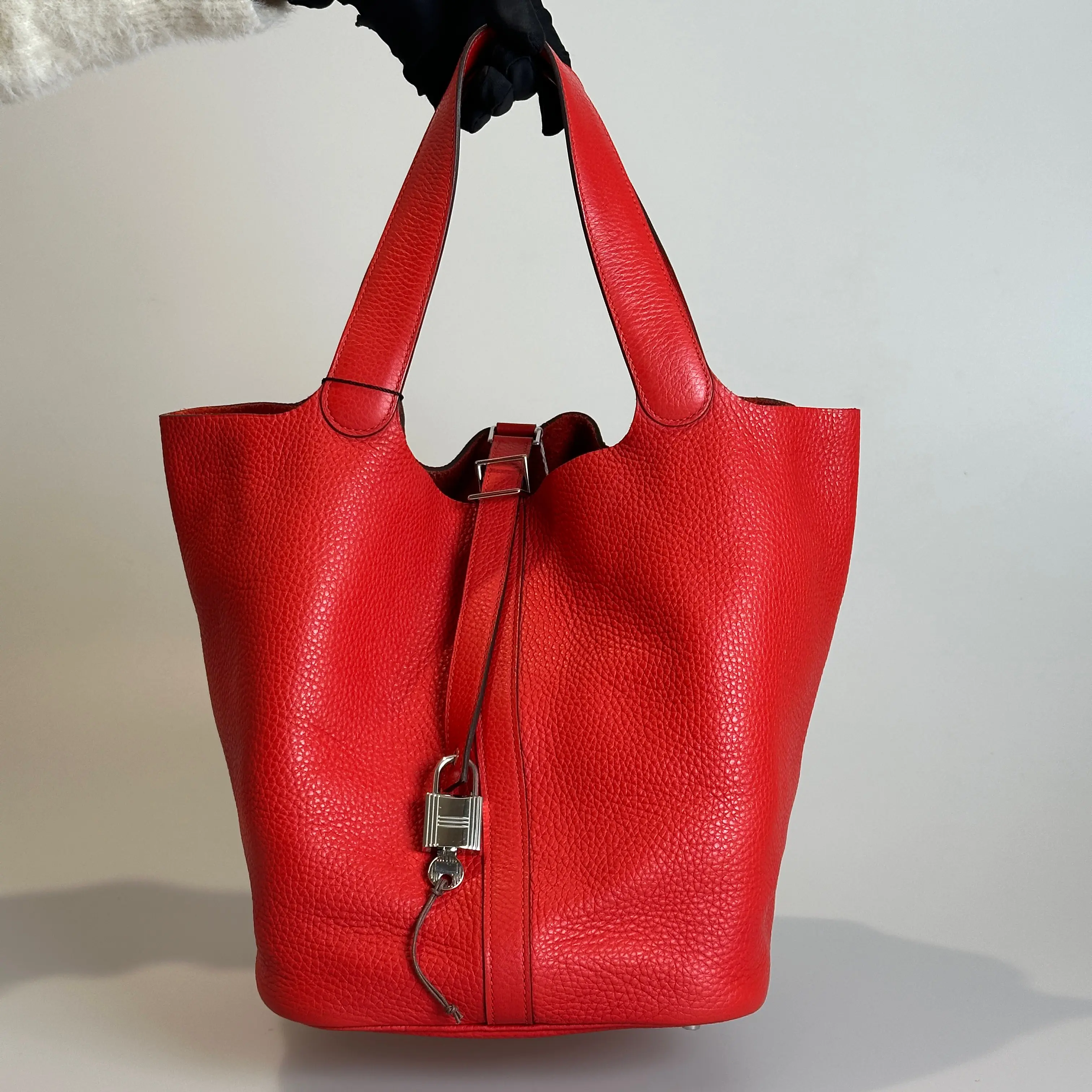 Pre-owned HERMÈS Togo Top Handle Bag Picotin 26 Coeur Red Silver Tone Hardware 46989040
