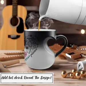 Heart Handle Color-Changing Mug, Thermosensitive Ceramic Coffee Cup, Travel Coffee Mug (11oz/330ML), Ideal for Gifts & Daily Use, Unique Drinkware
