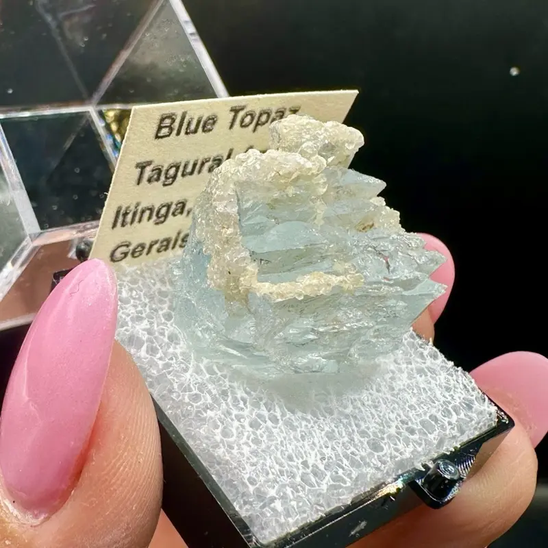 Blue Topaz Mineral Specimen – Taguaral Area, Itinga Area, Minas Gerais, Brazil