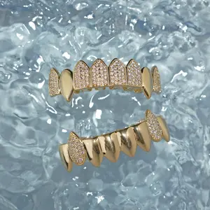 Unisex 2-Piece Vampire Tooth Grill Set, Golden-Plated Copper Shiny Fangs with Heart Brackets, Tooth Gems, Hip Hop Street Style Body Jewelry for Daily Wear & Halloween Party
