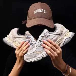 2024 Summer New Versatile Popular Casual Sports Shoes Retro Mesh Breathable Running Shoes