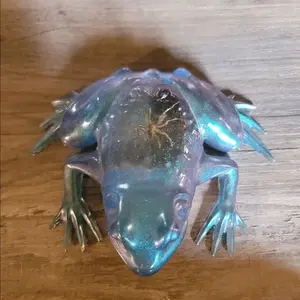 epoxy resin frog with spider