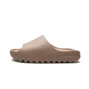 Yeezy Slide "Core 2021" GW5350