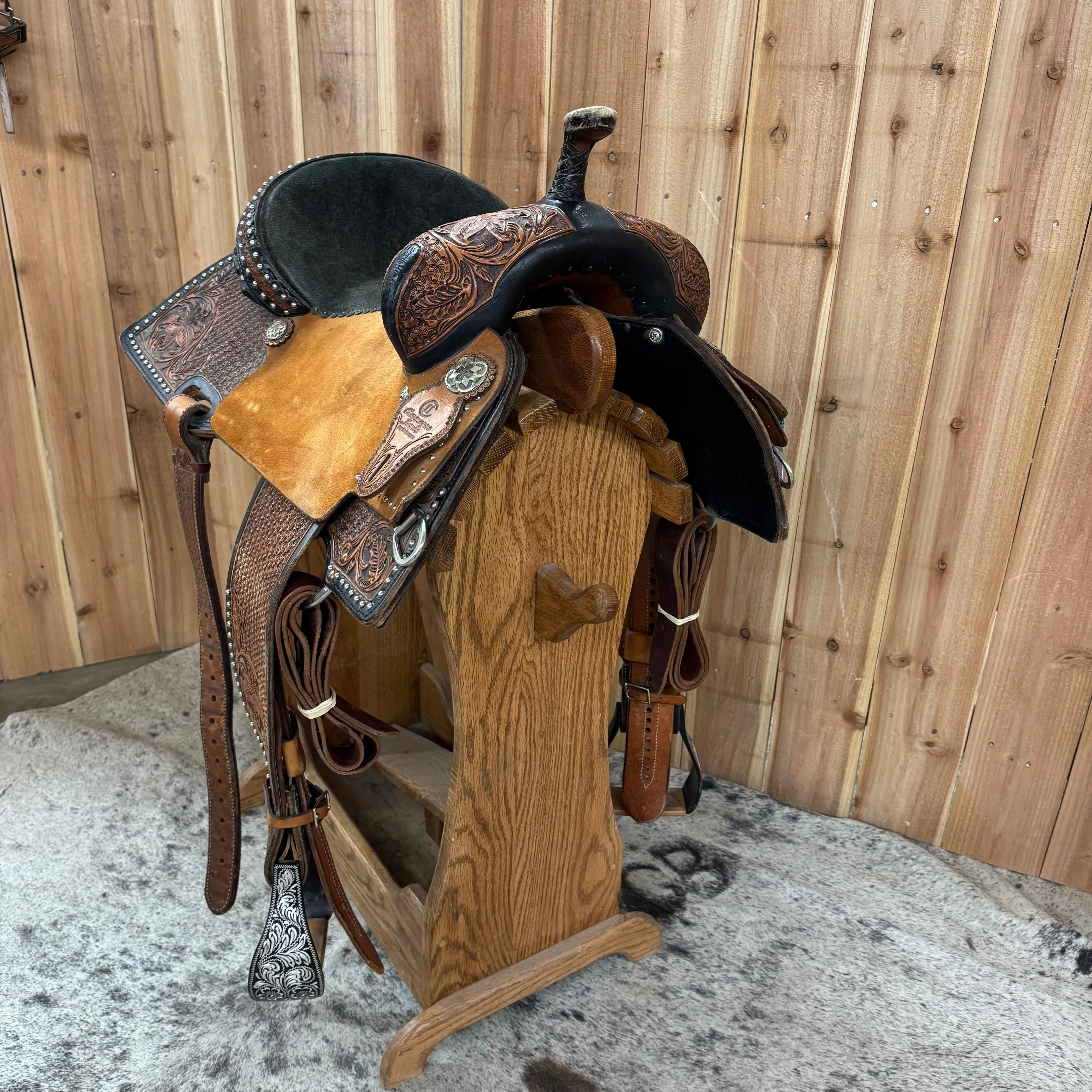 Used Reinsman Charmayne Jaymes Barrel Saddle, 14" Seat