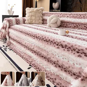 1pc Leopard Print Faux Fox Fur Blanket, Leopard Pattern Blanket, Thick Warm Sofa Cover, Soft Plush Winter Throw, Fluffy Blanket, Luxurious Home Decor Essentials