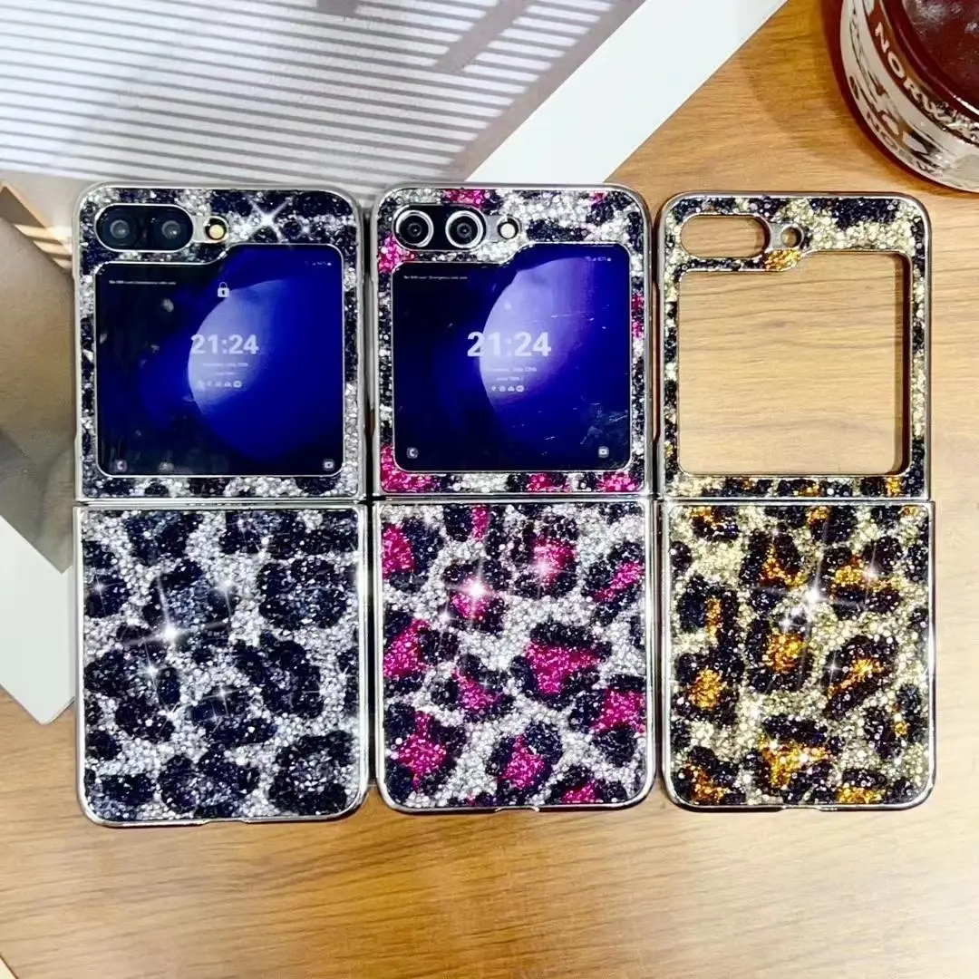 For Samsung Galaxy Z Flip 3 4 5 6 5G F7110 F7070 Unique Luxury Leapord Diamond Glitter Phone Case Cover