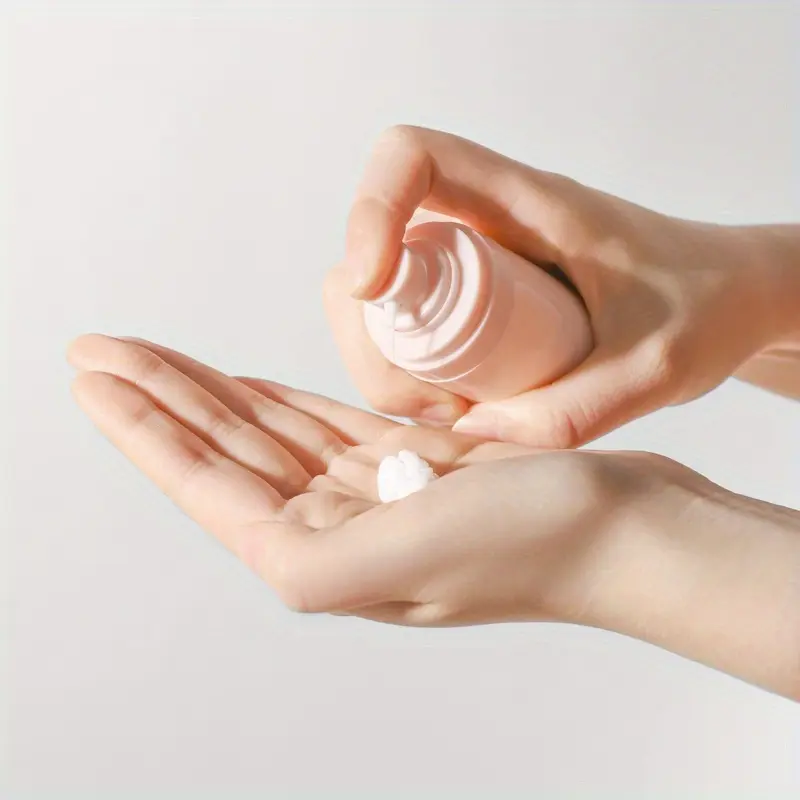 3pcs/set Refillable Pump Lotion Bottle - Compact And Cute, Waterproof And Portable, Perfect For Moisturizer, Body Wash, Shampoo, Essential Oil, Conditioner, Hand Sanitizer, Cosmetic, Makeup, Cosmetic Makeup Tool