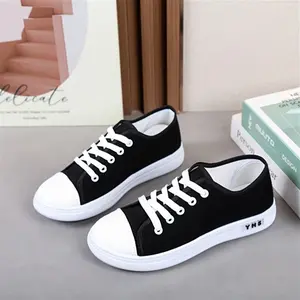 Women's Black & White Canvas Low-Top Sneakers |   Contrast Laces Minimalist Design Lightweight Non-Slip Sole Daily/Outing Casual Comfort Shoes