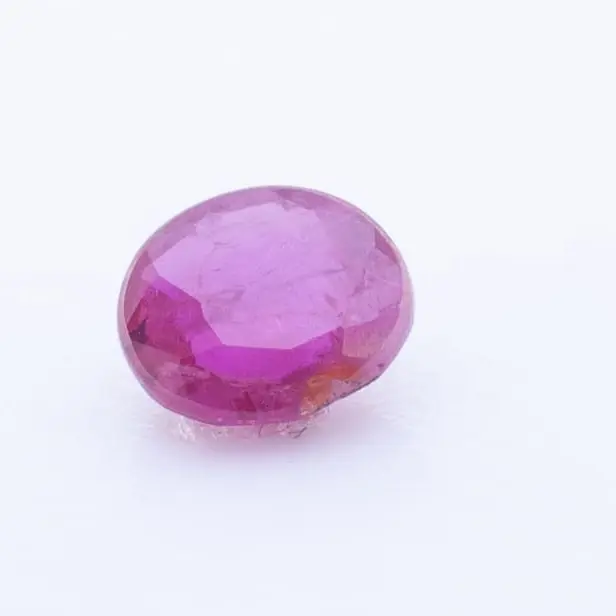 0ct Pale Violet Red Ruby SI1 Oval Shape (4.8x2.1x1.5 mm) Unheated gemstone from Sri Lanka