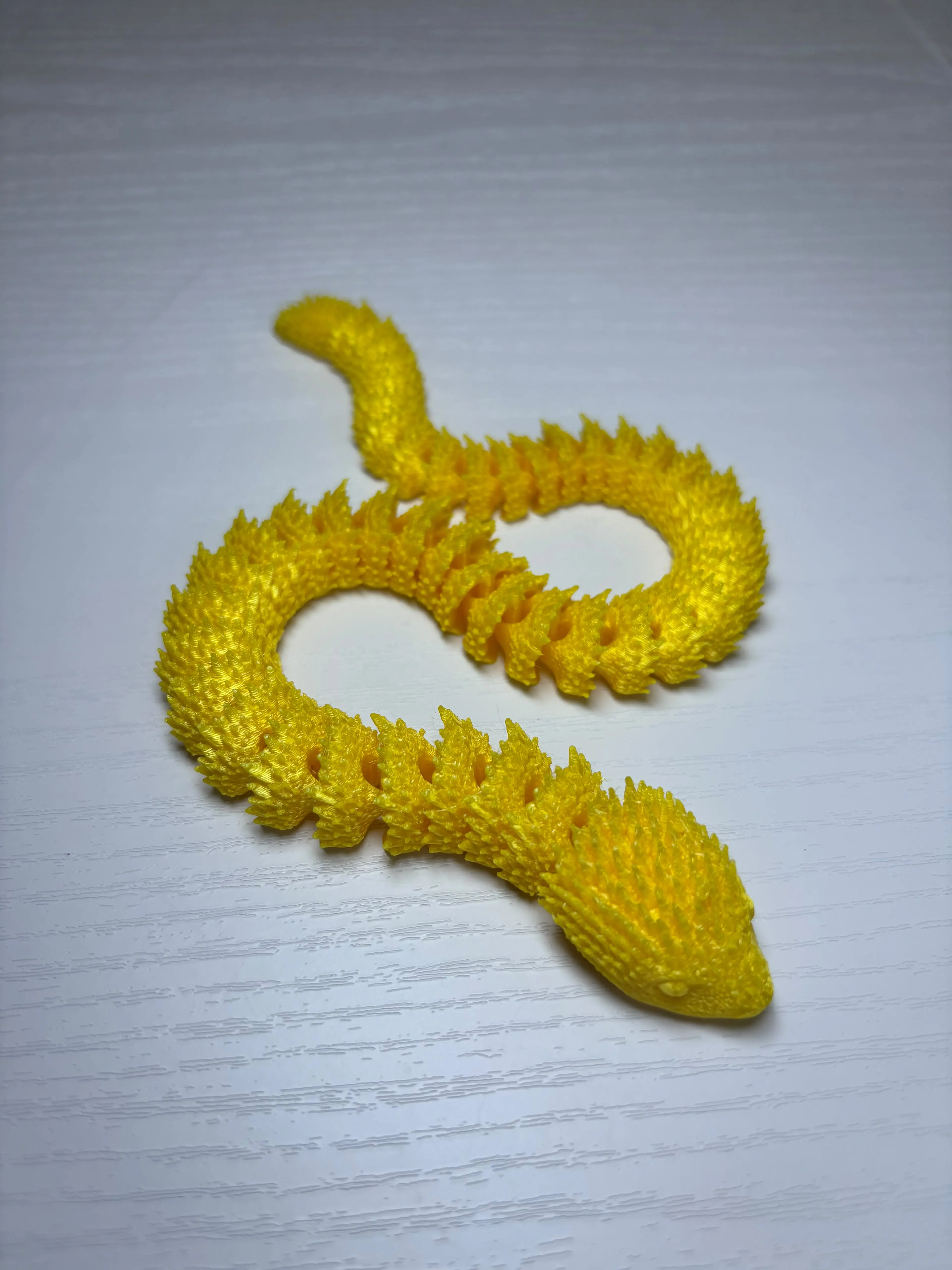 Flexible Articulated Snake – Sensory Play & Endless Fun