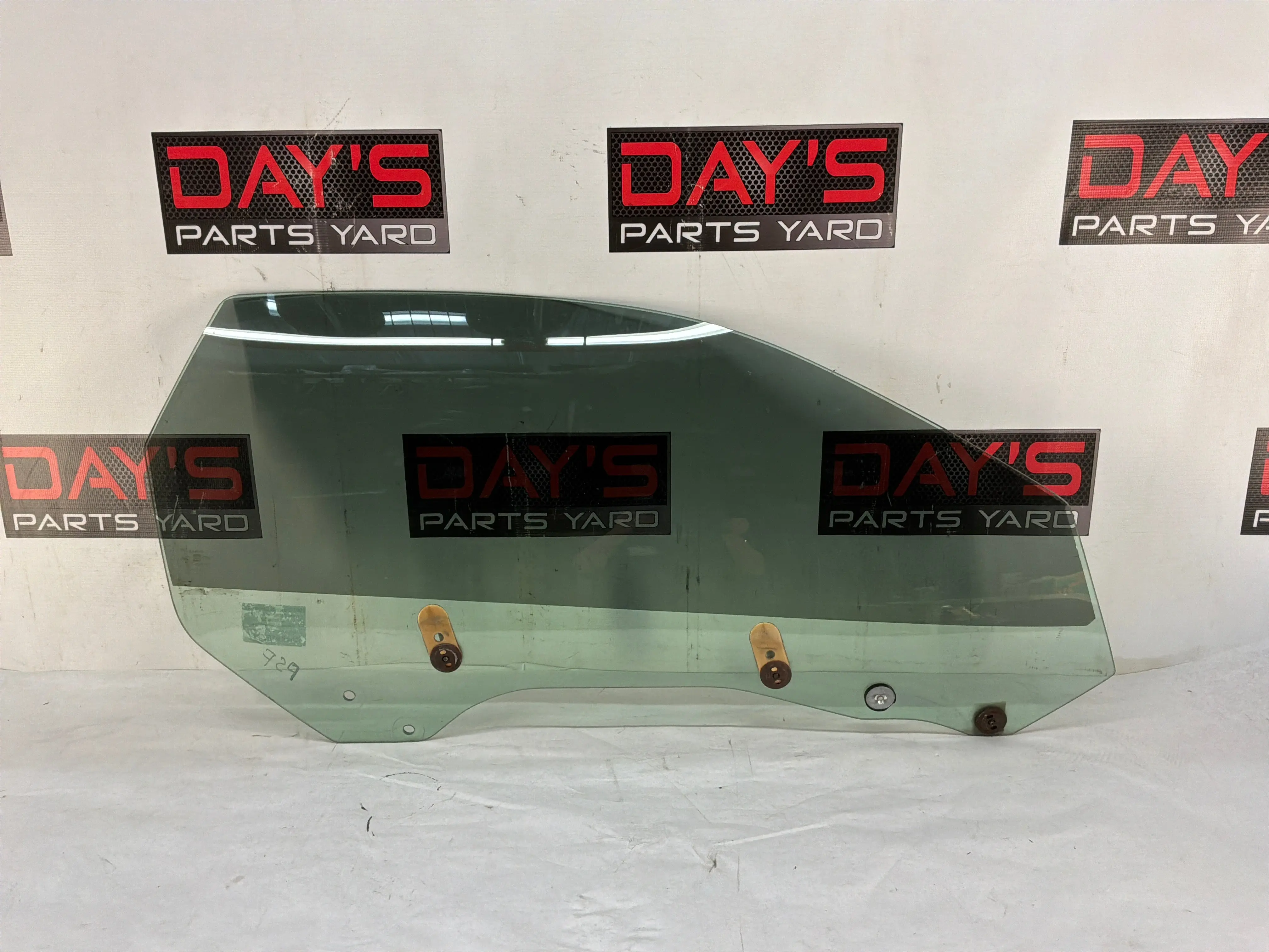 2002 Chevy Camaro Z28 RH Passenger Door Window Glass OEM