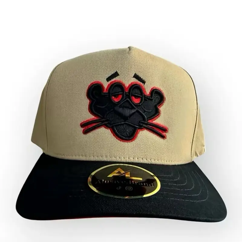 A-Brand Pantera Bélica Hat with Unique Red and Black Design and Gold Emblem