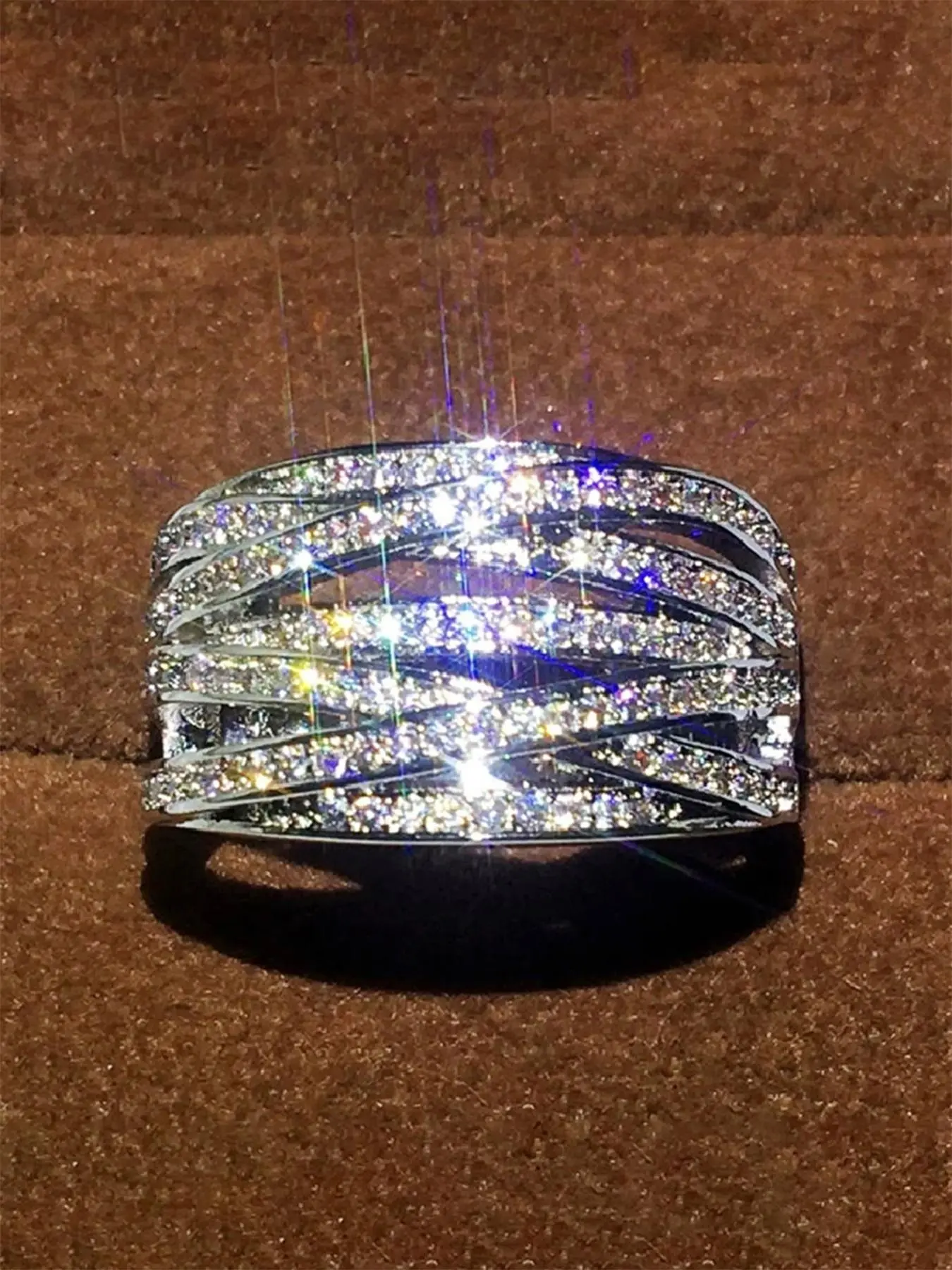 Women's Elegant Rhinestone Decor Wide Promise Ring, Exquisite Trendy Engagement Ring, Chic Gorgeous Jewelry As Gift for Girlfriend, Gifts for Her, Fashion Engagement Rings, Beautiful Rings, Fashionable Jewelry
