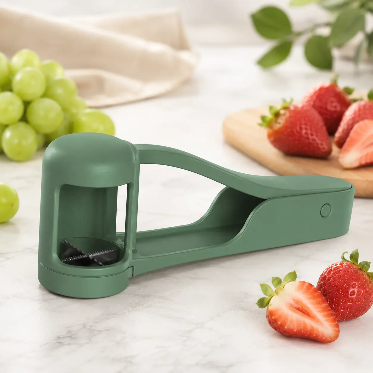 Lightweight Mini Kitchen Slicer, Grape Cutter Tool, Efficient Kitchen Utensil for Meal Prep and Healthy Eating, Utensils