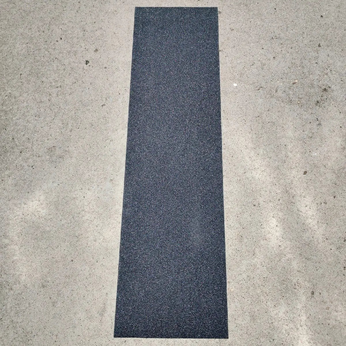 MOB - Skateboard Grip Tape 9 x 30 in