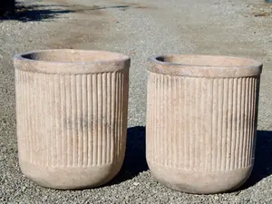 Cream Terracotta Pot With Verticle Lines