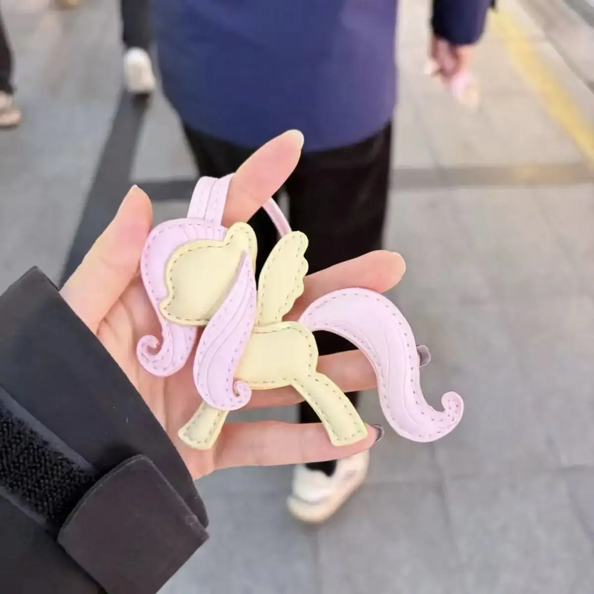 Pink and yellow anime cartoon cute figurine gift bag keychain accessory