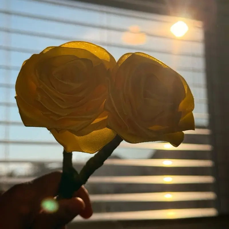 Rosetta Delicata – Handmade Satin Rose Keepsake for Gifting, Decor & Events