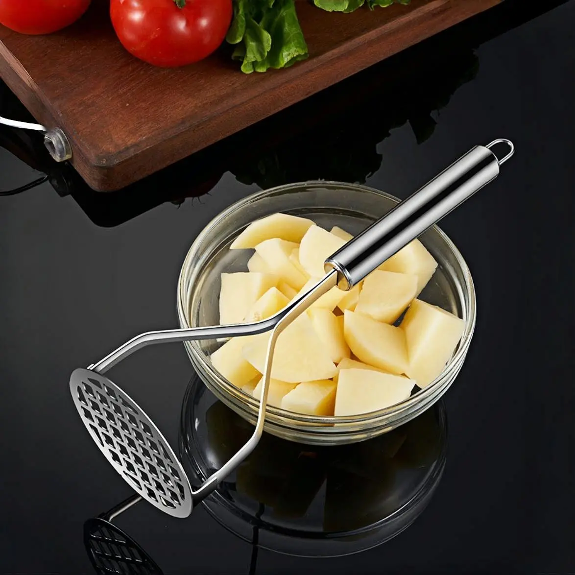 Stainless Steel Mashed Potato Masher, 1 Count Durable Manual Vegetable Masher with Non-slip Handle, Kitchen Gadgets Durable Fruit Tool for Perfectly Mashing Potatoes and Fruits, Utensils