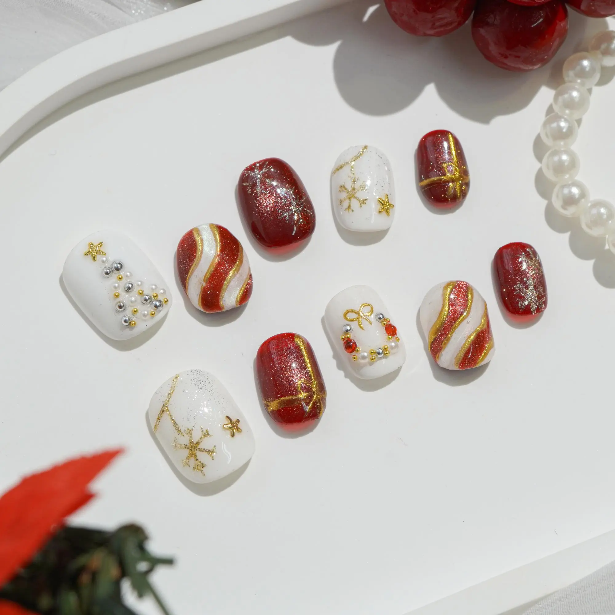 [BUY 2 GET 1 FREE] Christmas Press On Nails, Red and White with Gold Glitter Swirls and Tree Charms, Elegant Holiday Nail Art, Festive Winter Nails