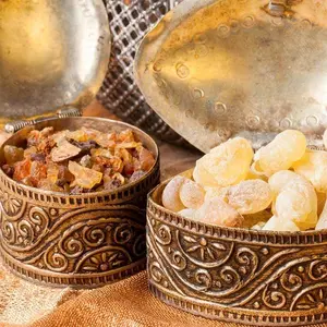 Bless-Frankincense-and-Myrrh 100%-Natural-Handmade-Hand-Dipped-Incense-Sticks Organic-Chemicals-Free for-Purification-Relaxation-Positivity-Yoga-Meditation The-Best-Woods-Scent (100 Sticks (150GM))