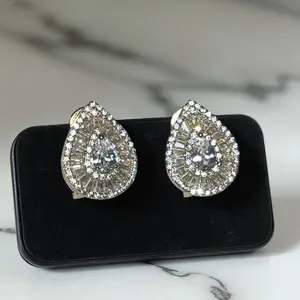 Cluster diamond earrings