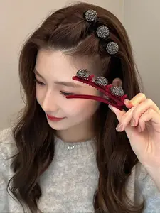 Elegant Crystal Side Clip Hair Accessory, New Design for Women & Girls, Perfect for Daily Wear, School Use, Stylish Claw Clips